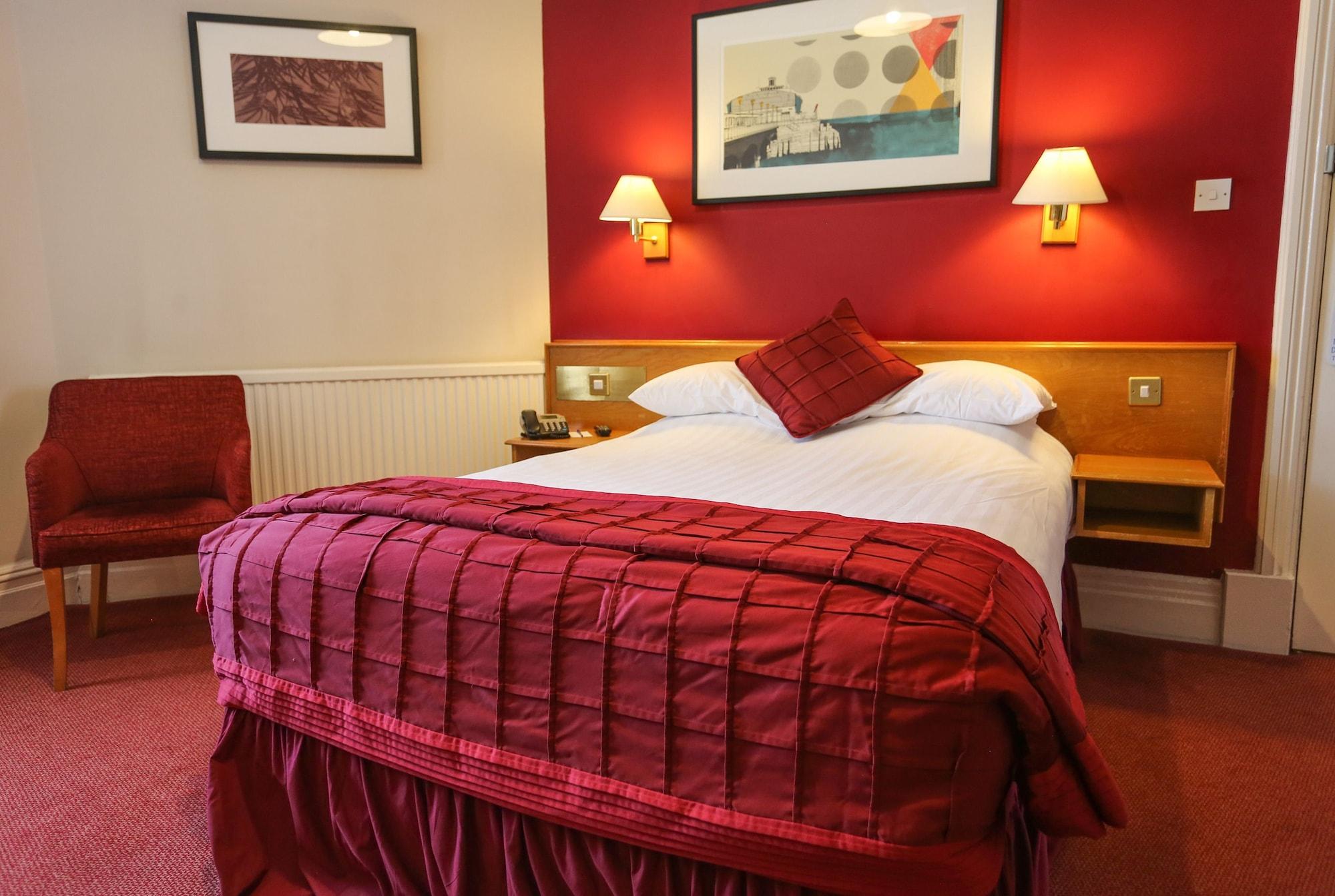 Royal Exeter Hotel Борнмут Экстерьер фото