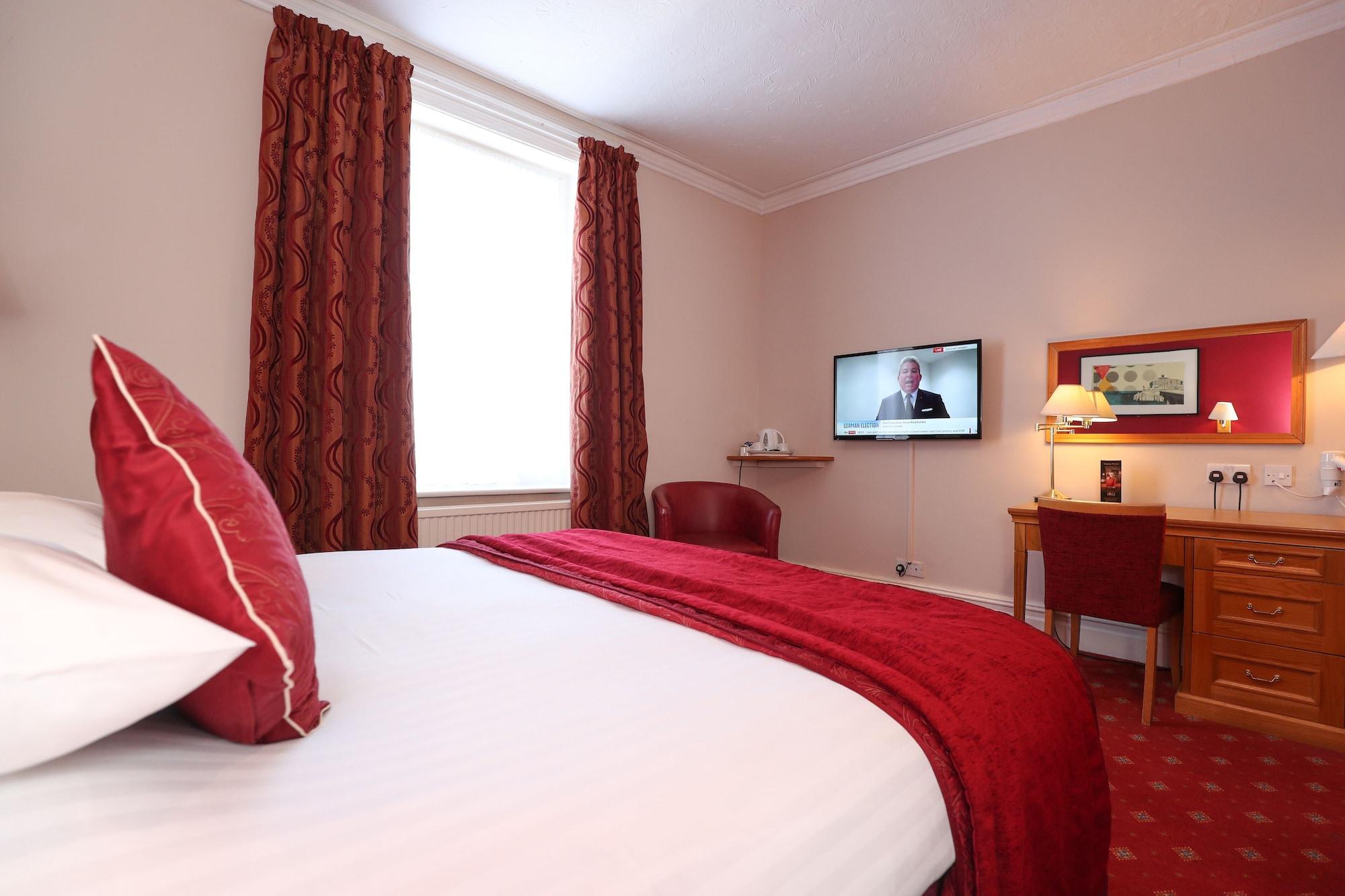 Royal Exeter Hotel Борнмут Экстерьер фото