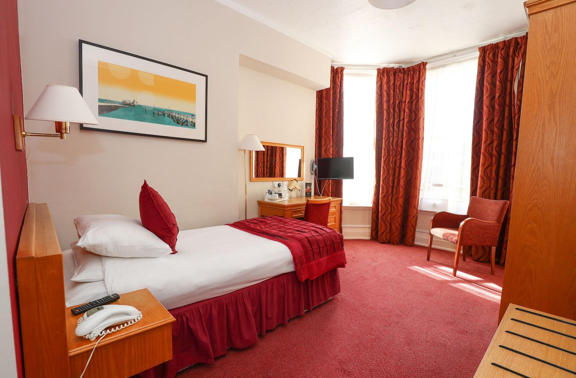 Royal Exeter Hotel Борнмут Экстерьер фото