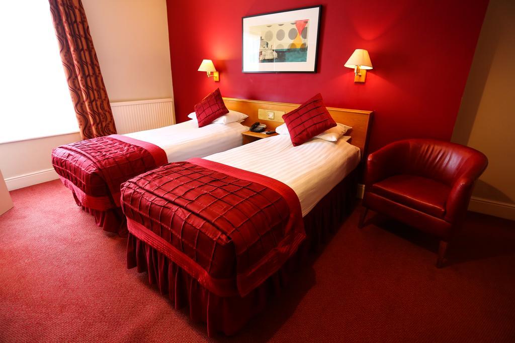 Royal Exeter Hotel Борнмут Экстерьер фото