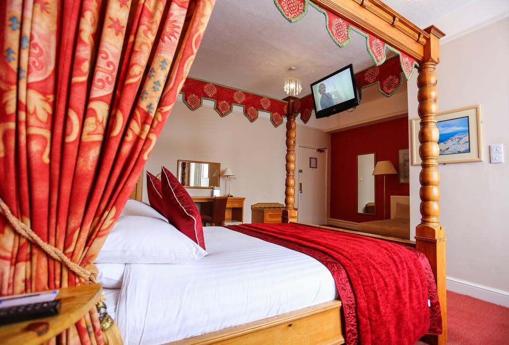 Royal Exeter Hotel Борнмут Экстерьер фото